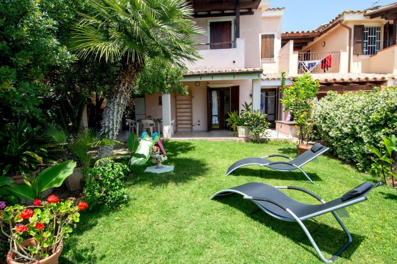 Rosa Holiday Home Villasimius Exterior photo