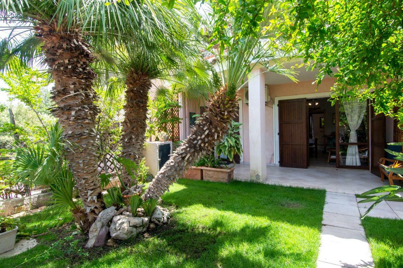 Rosa Holiday Home Villasimius Exterior photo